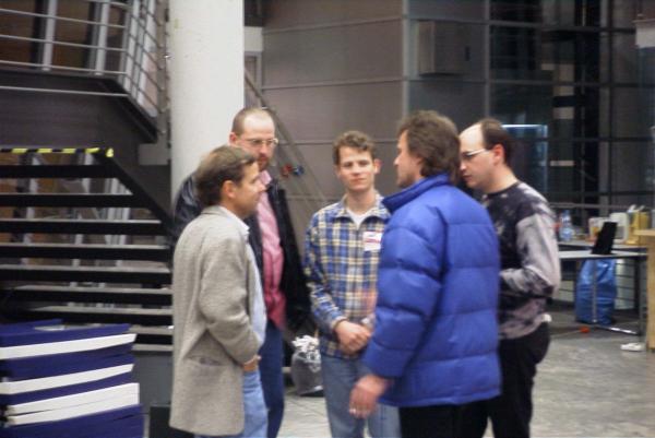 Bild: Geheimtreffen. Von links nach rechts: Fredi Aschwanden, Thomas Burow, Ingo Schmidt, Ulrich G&ouml;ssel, Oliver Kotschi.